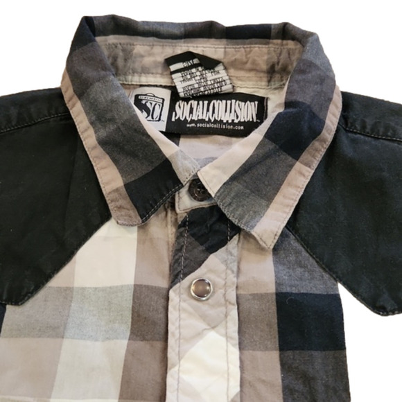 3/$20 Social Collision Black & Brown Square Print Snap Button-Up Shirt - Picture 2 of 6